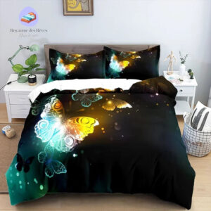 Papillon Lumineux sur fond noir