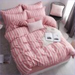 housse de couette blanche et rose élégante
