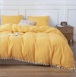 housse avec pompons
