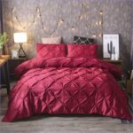 housse de couette rouge élégante